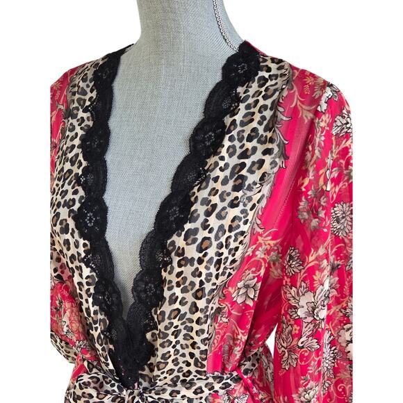 In Bloom by Jonquil Sheer Leopard Floral Robe Small Black Lace Trim - Picture 5 of 11